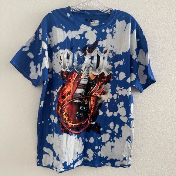 3 Bundle Oversized Band Tees Size: M - Picture 5 of 10